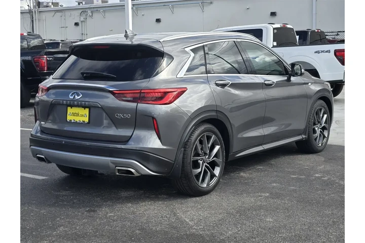 $23992 : INFINITI QX50 2020 AWD Pure image 5