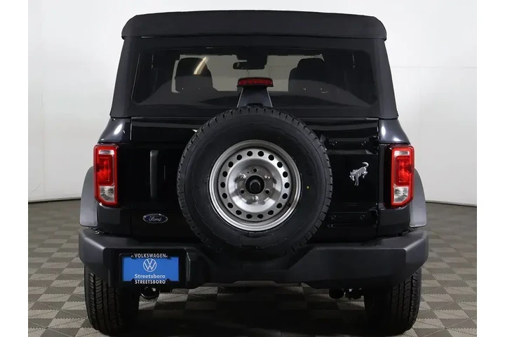 $34293 : Ford Bronco 2023 4x4 Base 4d image 9