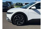 $24444 : Hyundai IONIQ 5 2024 SEL 4dr thumbnail