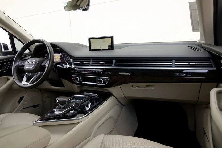 $20990 : 2019 Q7 Prestige image 7