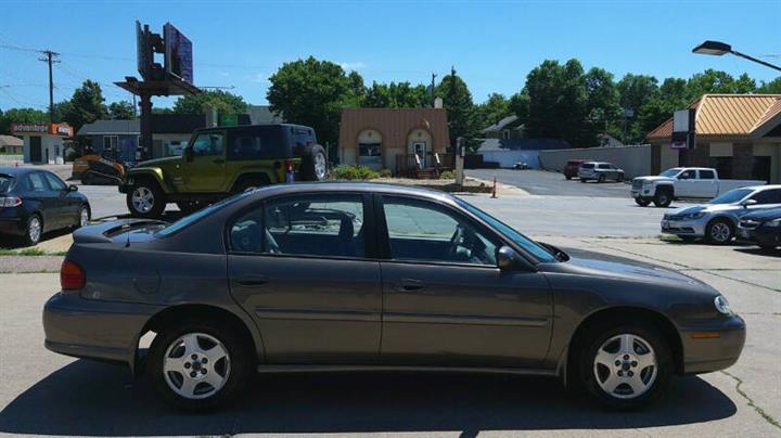 $5999 : 2002 Malibu LS image 3