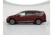 $31998 : Chrysler Pacifica Hybrid 202 thumbnail