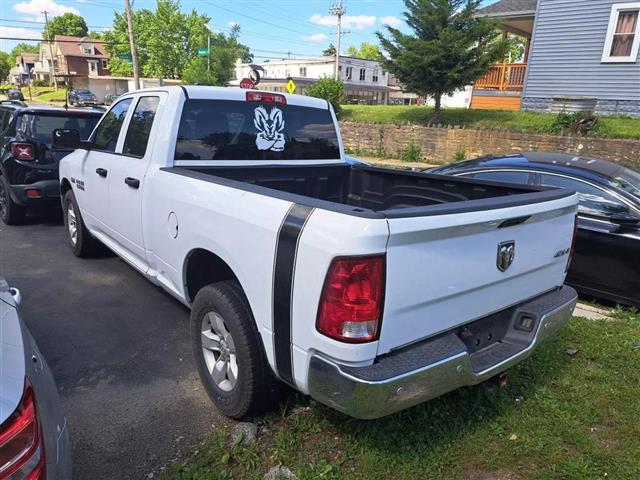 $11450 : 2015 RAM 1500 QUAD CAB image 6