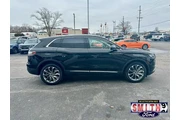 $37476 : Lincoln Nautilus 2023 AWD Re thumbnail