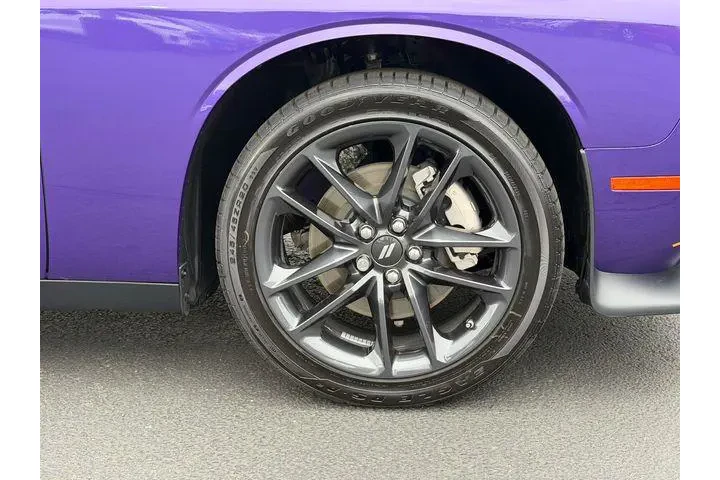 $38995 : Dodge Challenger 2023 AWD GT image 10