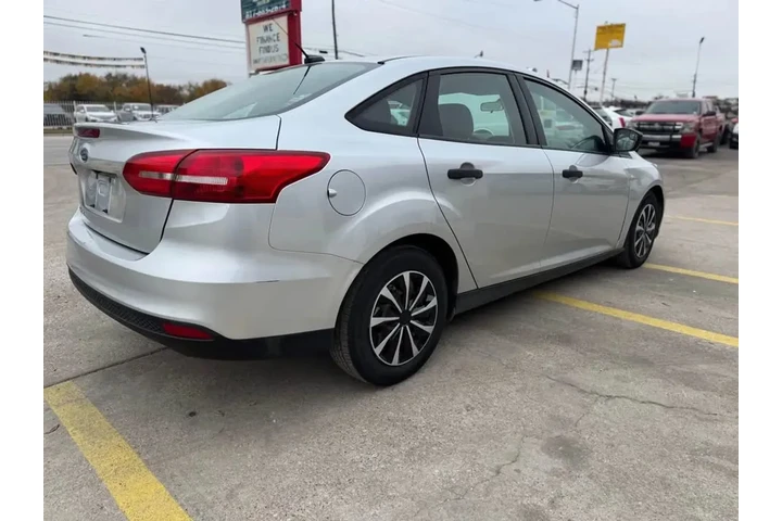 2018 FORD FOCUS2018 FORD FOCUS image 5