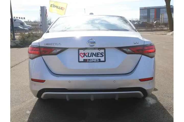 $15877 : Nissan Sentra 2023 SV 4dr Se image 8