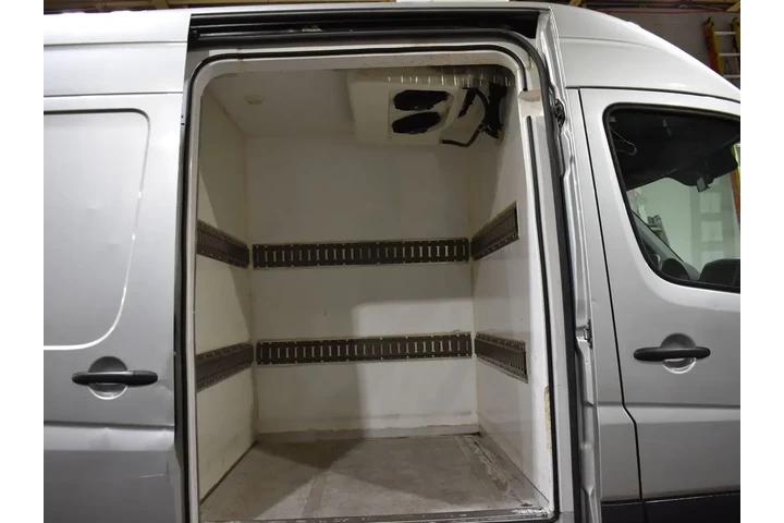$31995 : Mercedes-Benz Sprinter 2017 image 6