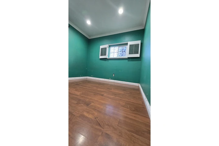 $750 : Rento cuarto en Long beach image 1