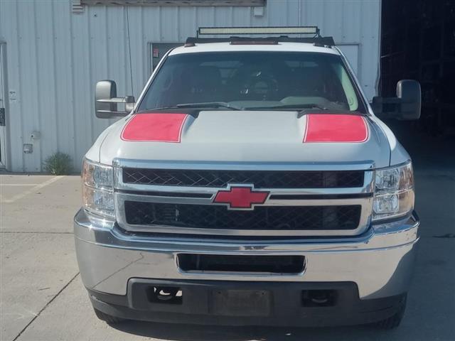 $23998 : 2013 Silverado 3500 image 3