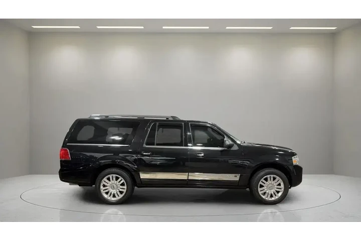 $21995 : Lincoln Navigator L 2014 4x4 image 2