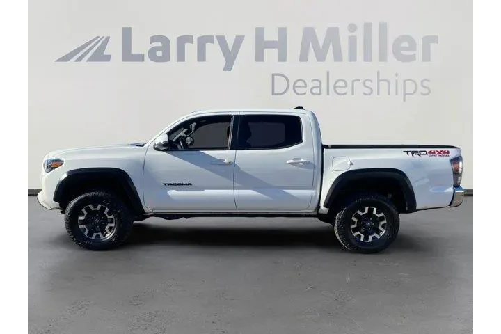 Toyota Tacoma 2023 4x4 TRD P image 2