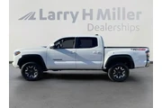 Toyota Tacoma 2023 4x4 TRD P thumbnail