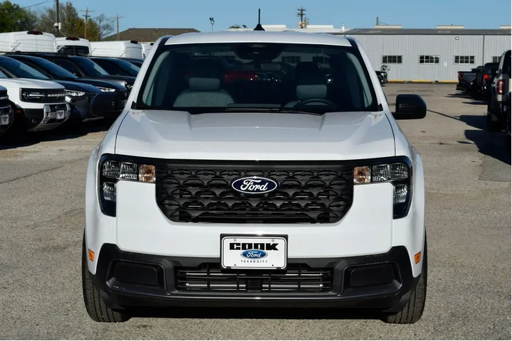 $28989 : Ford Maverick 2026 AWD XLT 4 image 2