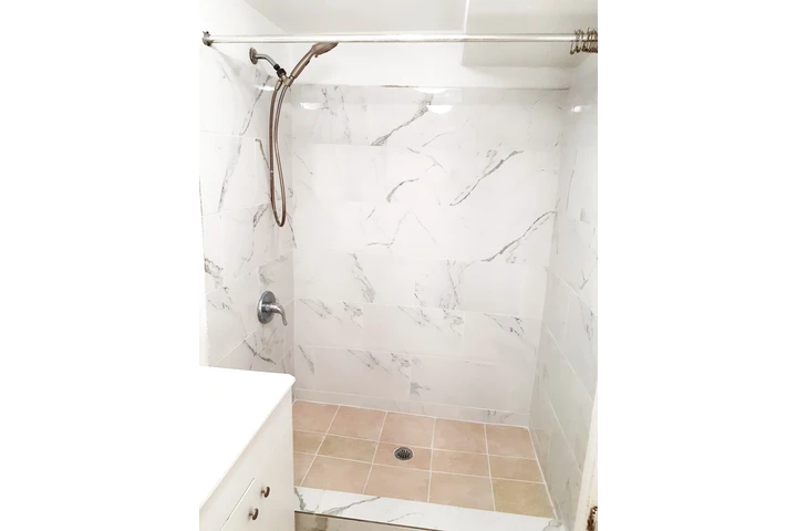 $1100 : Estudio tipo apartamento image 3