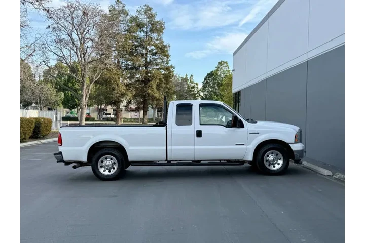 $15940 : 2006 F-250 Super Duty image 5