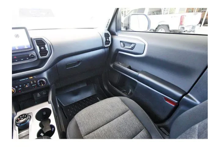 $25691 : Ford Bronco Sport 2024 AWD B image 9