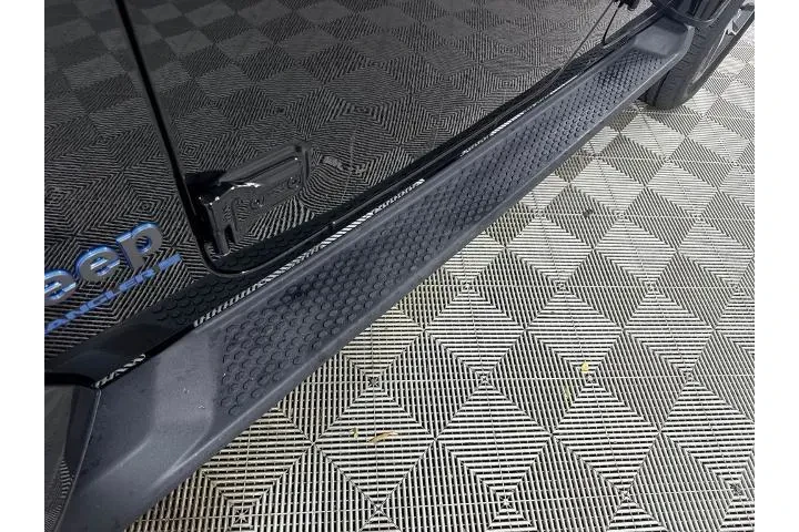 $33900 : Jeep Wrangler 2024 4x4 Willy image 9