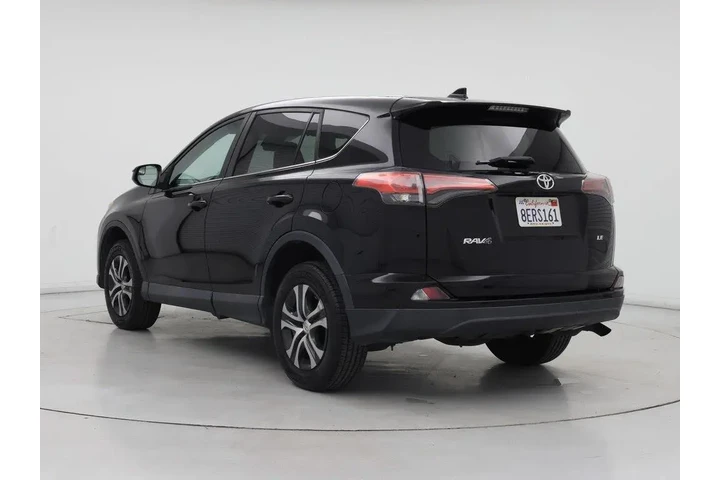 $20998 : Toyota RAV4 2018 LE 4dr SUV image 2