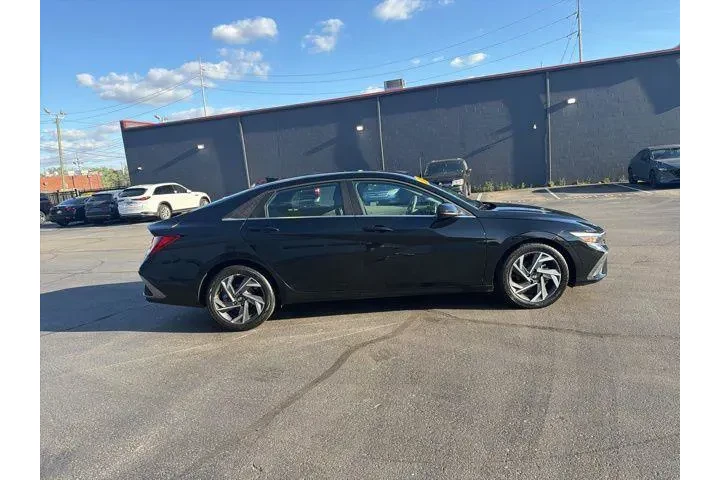 $24980 : Hyundai ELANTRA 2025 SEL Con image 4
