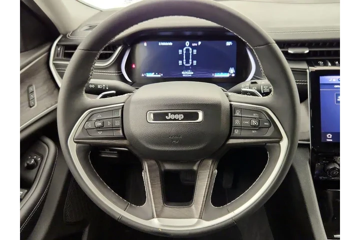 $30998 : Jeep Grand Cherokee L 2023 4 image 10