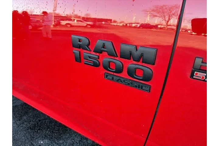 $26995 : Ram 1500 Classic 2019 4x4 Tr image 4
