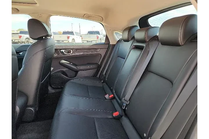 $30990 : Honda Civic 2024 EX-L 4dr Ha image 5