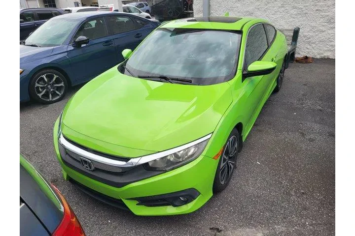 $15927 : Honda Civic 2017 EX-T 2dr Co image 2