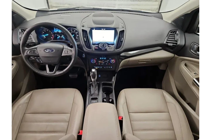 $16998 : Ford Escape 2019 Titanium 4d image 9