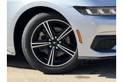 $32780 : Ford Mustang 2024 EcoBoost P thumbnail