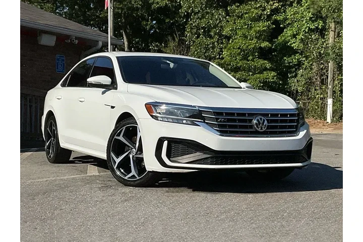 $16485 : Volkswagen Passat 2020 R-Lin image 3
