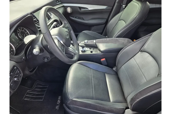 $23992 : INFINITI QX50 2020 AWD Pure image 10