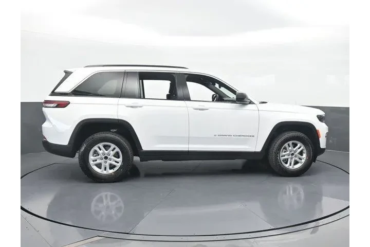 $34838 : Jeep Grand Cherokee 2025 4x4 image 7