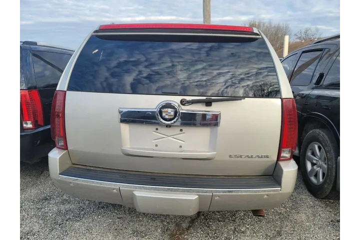 $7000 : 2007 Escalade ESV image 8