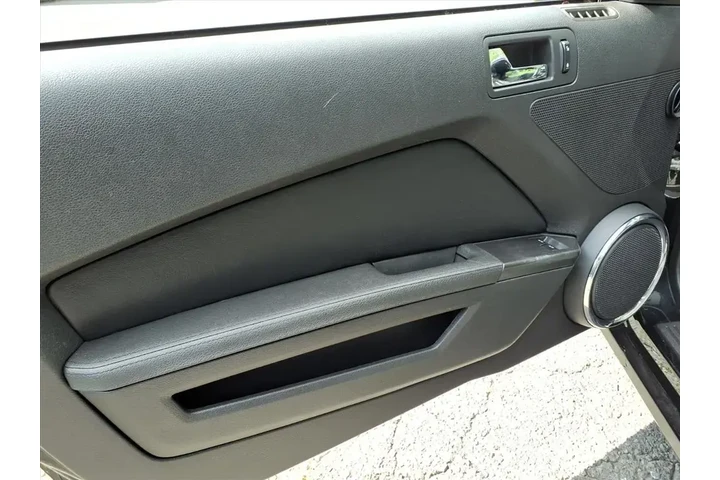 $23500 : Ford Mustang 2011 GT Premium image 7