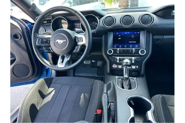 $28000 : Ford Mustang 2023 EcoBoost P image 4