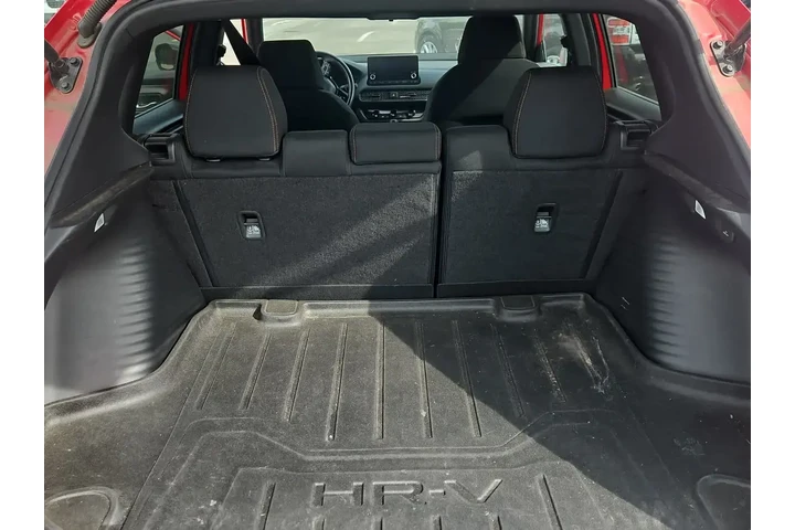 $25000 : Honda HR-V 2024 Sport 4dr Cr image 9