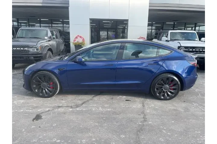 $31988 : Tesla Model 3 2023 AWD Perfo image 3