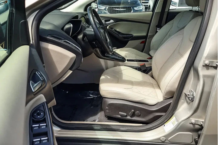 $8500 : Ford Focus 2015 Electric 4dr image 2