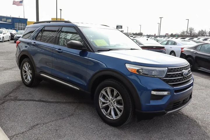$21688 : 2020 Explorer XLT 4WD image 3