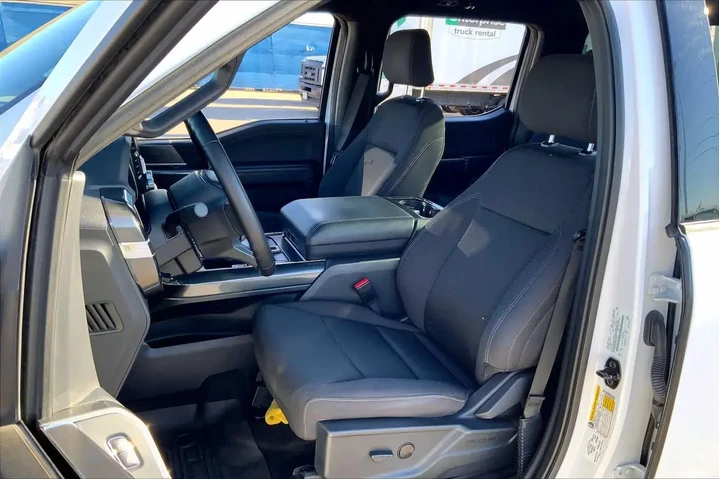 $35998 : Ford F-150 2023 4x2 XL 4dr S image 7