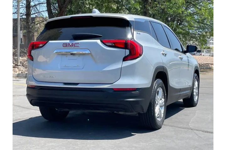 $9900 : 2018 GMC Terrain SLE image 5