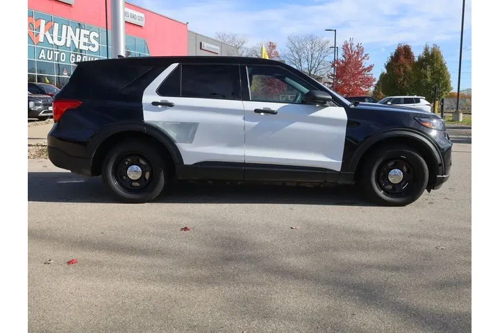 $18477 : Ford Explorer Hybrid 2023 AW image 10