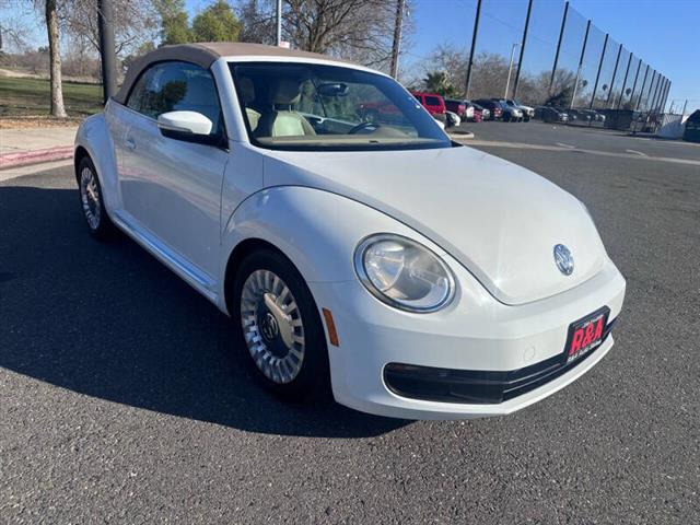 $12995 : 2014 Beetle Convertible 1.8T image 2