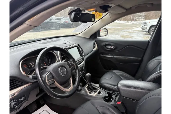 $9950 : 2016 Cherokee Limited image 9