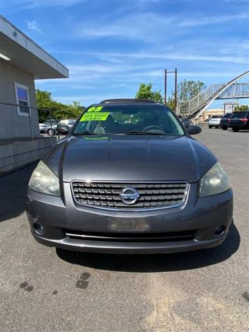 $2995 : 2005 Altima image 5