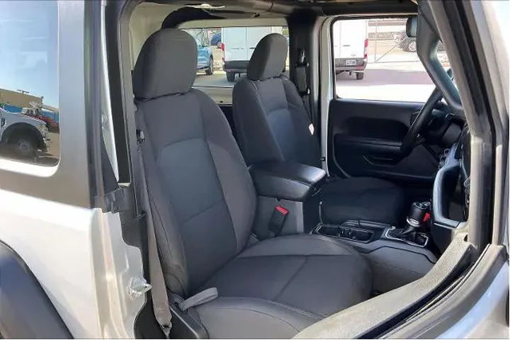 $29190 : Jeep Wrangler 2023 4x4 Sport image 8