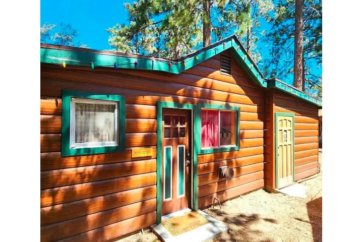 $1850 : ¡CASA EN IDYLLWILD DISPONIBLE! image 1