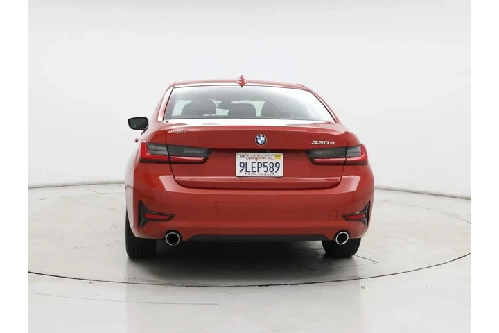 $29998 : BMW 3 Series 2021 330e 4dr S image 6