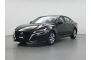 $21998 : Nissan Altima 2023 2.5 S 4dr thumbnail